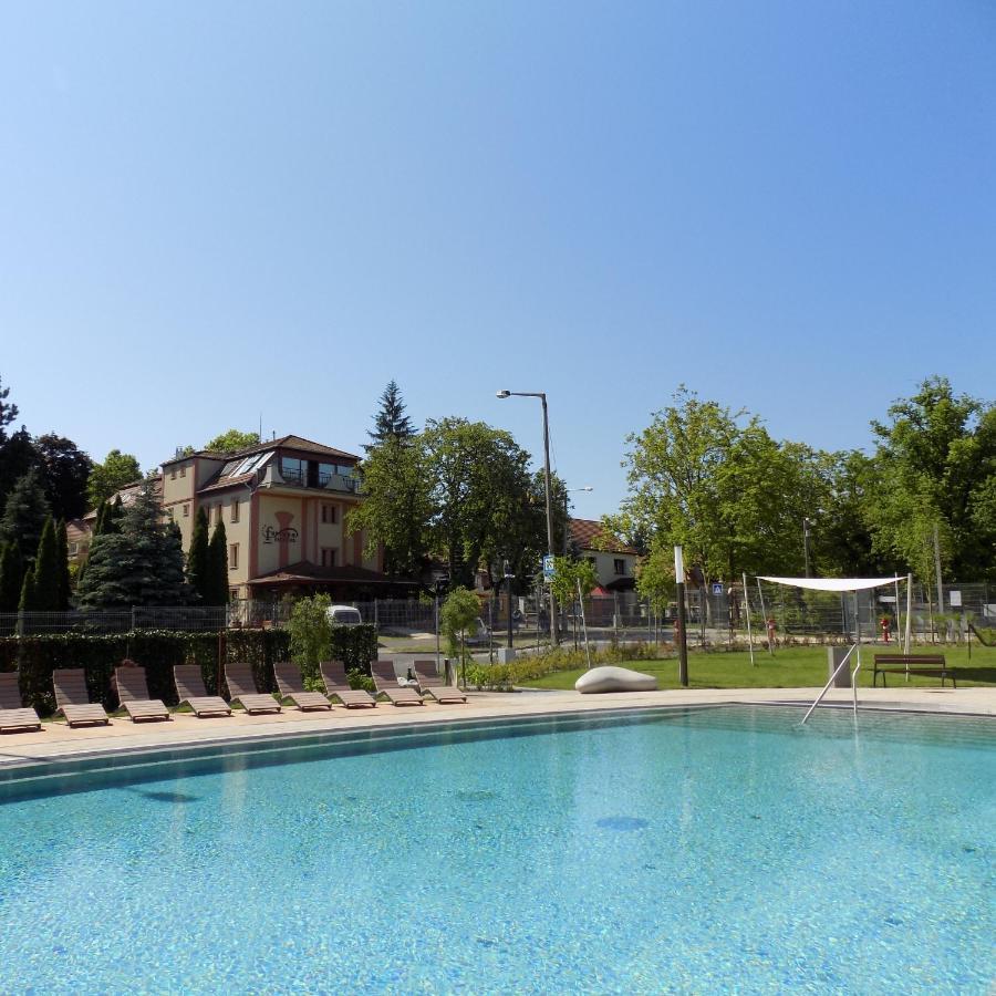 Fortuna Hotel Miskolc Exterior photo