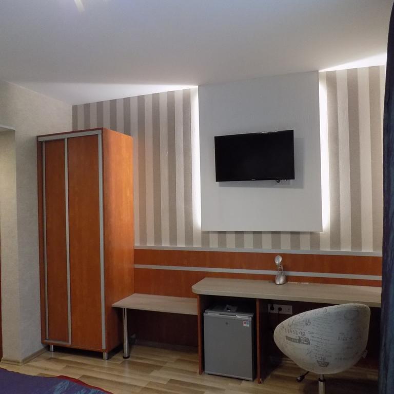 Fortuna Hotel Miskolc Exterior photo
